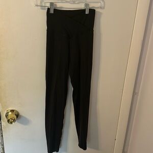 Cross high waisted leggings